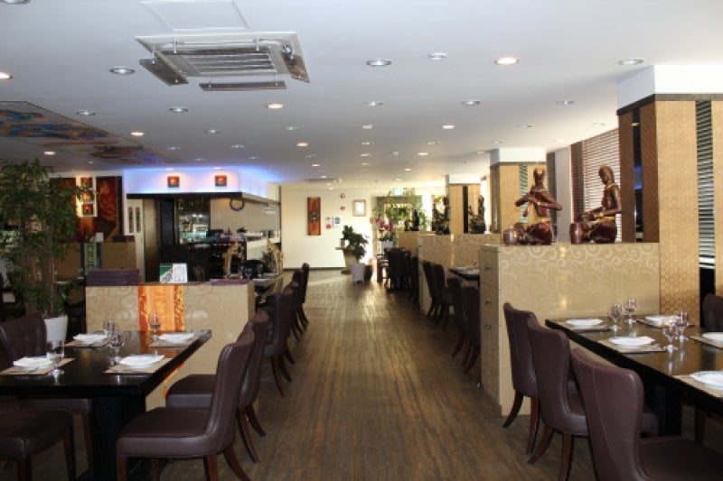 Wang Thai  (4/10)