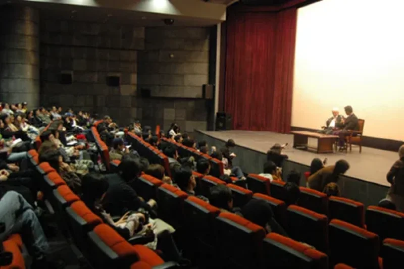 CineCube  (3/4)