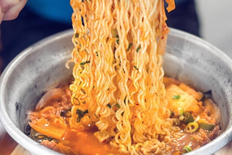 Gang Ho Dong BAEKJEONG (3/6)