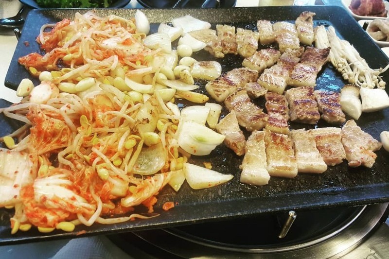PALSAIK Samgyeopsal Myeongdong (2/5)