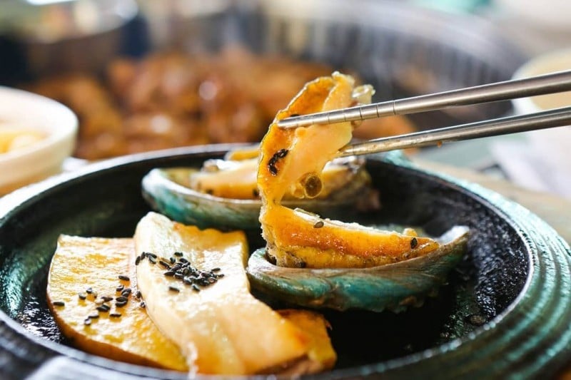 Hayeong (Offering Roasted Black Pork) (흑돼지구이집 하영) (11/11)