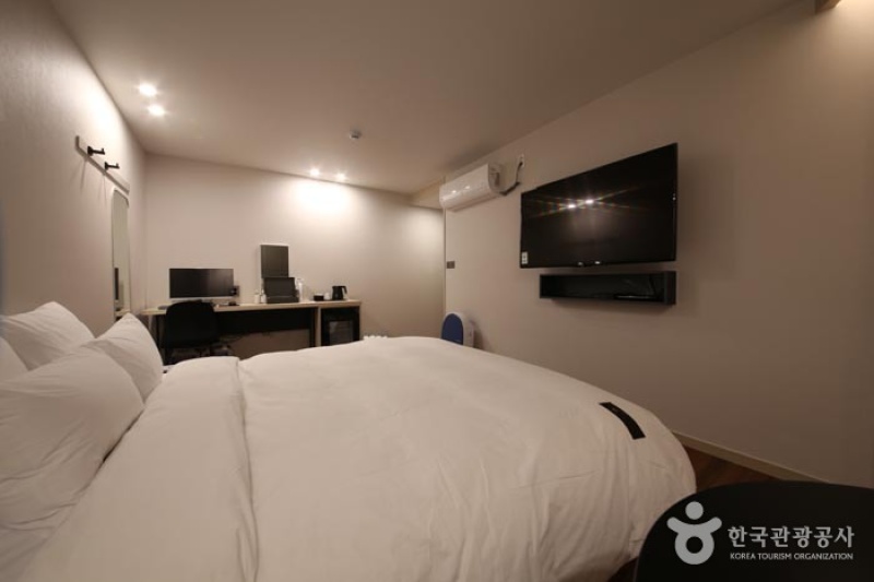 Hotel French Code [Korea Quality] / 호텔 프렌치코드 [한국관광 품질인증/Korea Quality] (5/48)