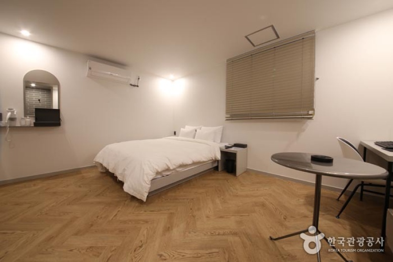 Hotel French Code [Korea Quality] / 호텔 프렌치코드 [한국관광 품질인증/Korea Quality] (8/48)