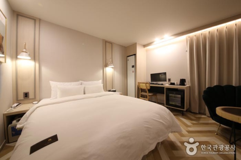 Hotel French Code [Korea Quality] / 호텔 프렌치코드 [한국관광 품질인증/Korea Quality] (22/48)