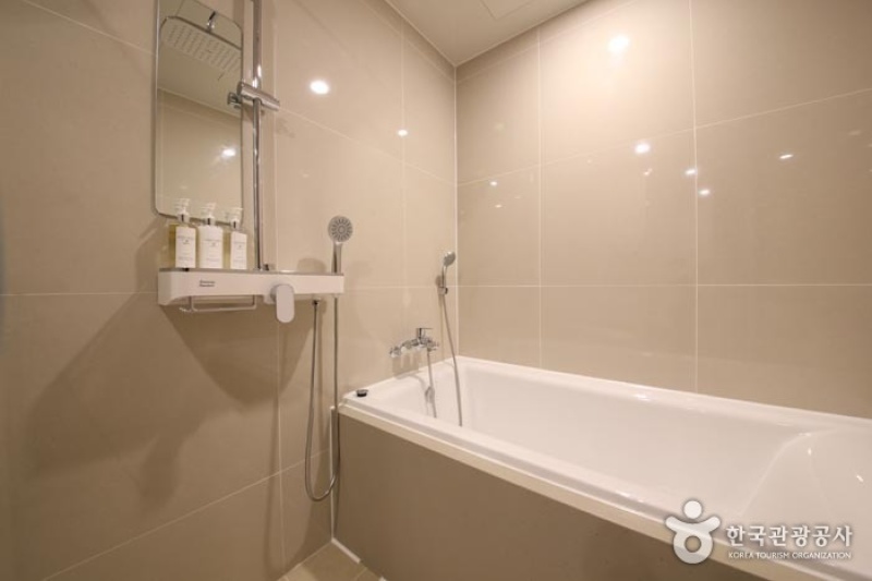 Hotel French Code [Korea Quality] / 호텔 프렌치코드 [한국관광 품질인증/Korea Quality] (24/48)