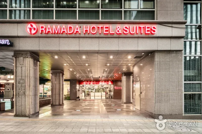 Ramada Hotel &amp; Suites by Wyndham Seoul Namdaemun [Korea Quality] / 라마다 호텔앤스위트 서울남대문 [한국관광 품질인증/Korea Quality] (37/44)