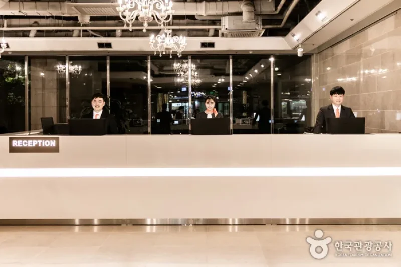 Ramada Hotel &amp; Suites by Wyndham Seoul Namdaemun [Korea Quality] / 라마다 호텔앤스위트 서울남대문 [한국관광 품질인증/Korea Quality] (44/44)