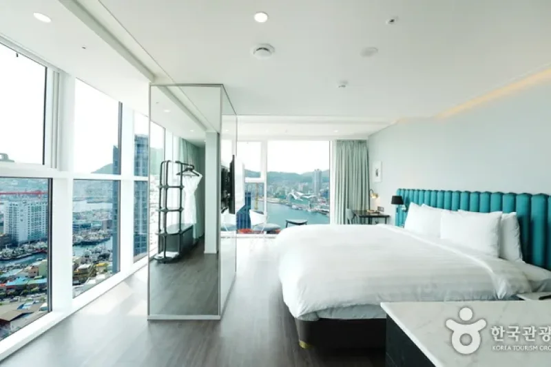 La Valse Hotel Busan [Korea Quality] / 라발스호텔 [한국관광 품질인증/Korea Quality] (3/59)
