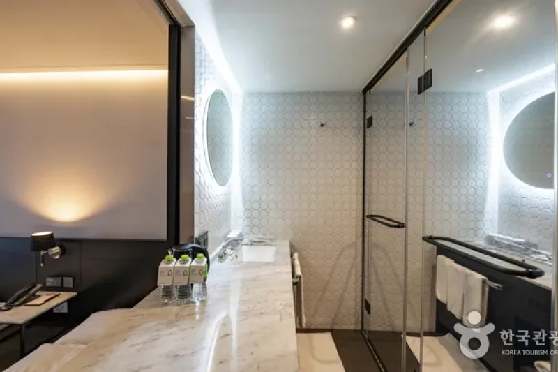 La Valse Hotel Busan [Korea Quality] / 라발스호텔 [한국관광 품질인증/Korea Quality] (15/59)