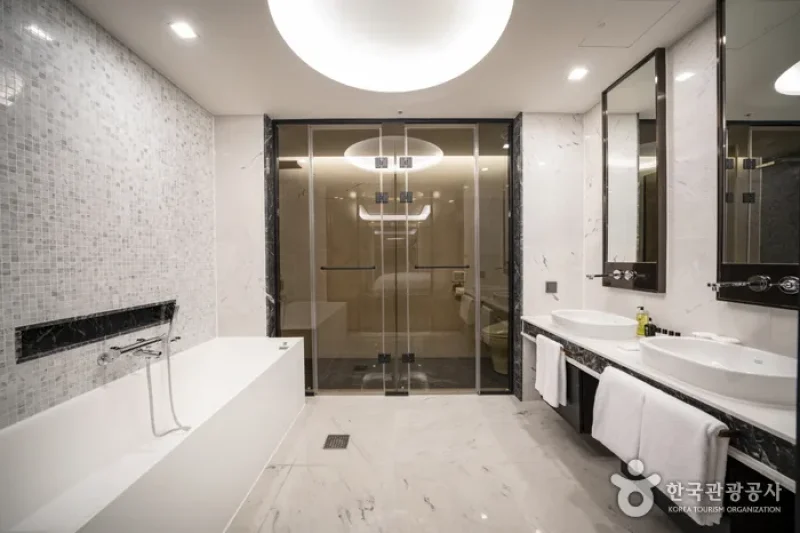 La Valse Hotel Busan [Korea Quality] / 라발스호텔 [한국관광 품질인증/Korea Quality] (26/59)