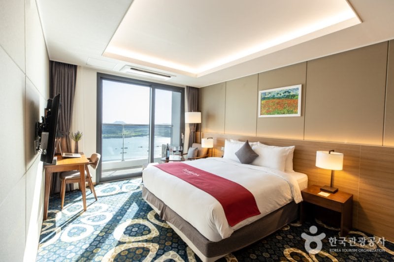 Ramada Plaza by Wyndham Yeosu [Korea Quality] / 라마다프라자 바이윈덤 여수 [한국관광 품질인증/Korea Quality] (28/49)