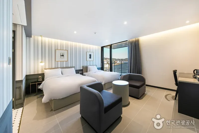 Brown Dot Hotel  (19/30)