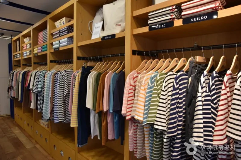 Saint James Boutique Seoul (세인트제임스 서울) (24/27)