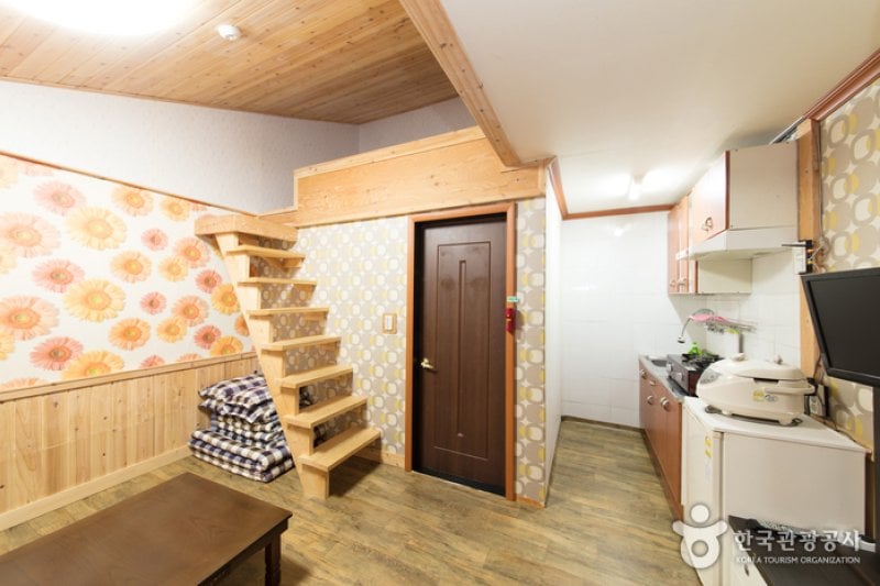 Jeil Sanjang - Goodstay  (13/25)