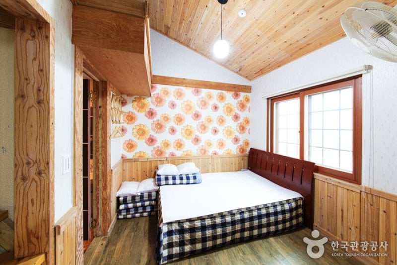Jeil Sanjang - Goodstay  (15/25)