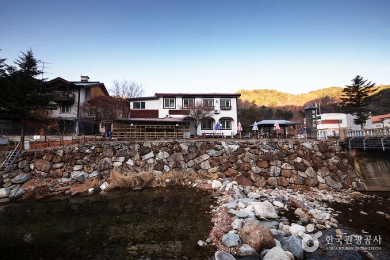 Jeil Sanjang - Goodstay  (24/25)