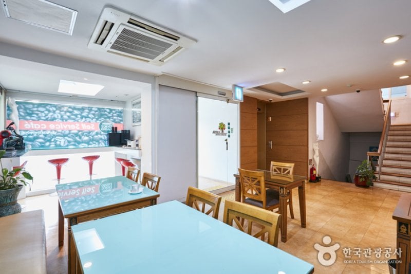 Appletree Hotel - Goodstay  (15/26)