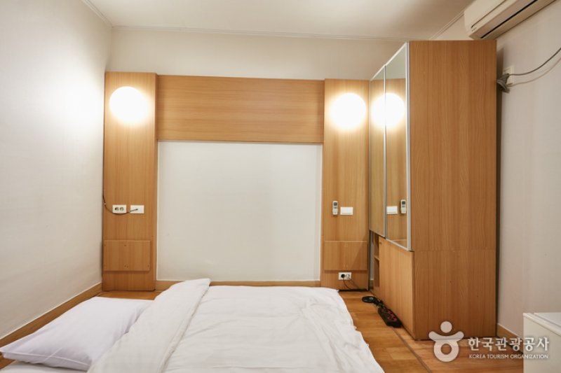 Appletree Hotel - Goodstay  (21/26)