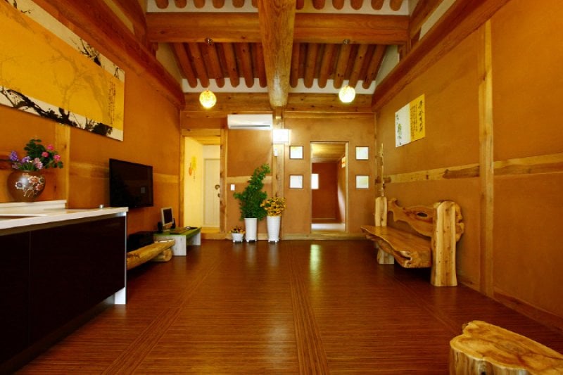 Paroho Hanok Pension (파로호한옥펜션) [한국관광품질인증제/ Korea Quality] (19/32)