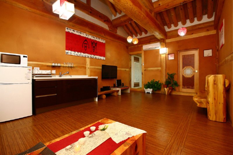 Paroho Hanok Pension (파로호한옥펜션) [한국관광품질인증제/ Korea Quality] (23/32)