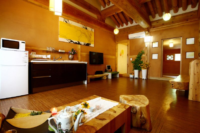 Paroho Hanok Pension (파로호한옥펜션) [한국관광품질인증제/ Korea Quality] (27/32)