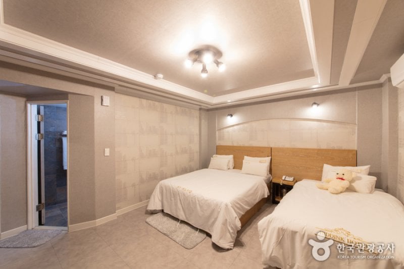 Hiddink Motel - Goodstay  (18/24)