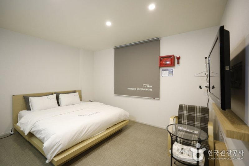 Hotel The May - Goodstay  (3/18)