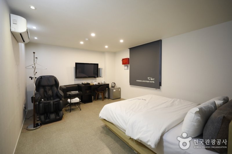 Hotel The May - Goodstay  (6/18)