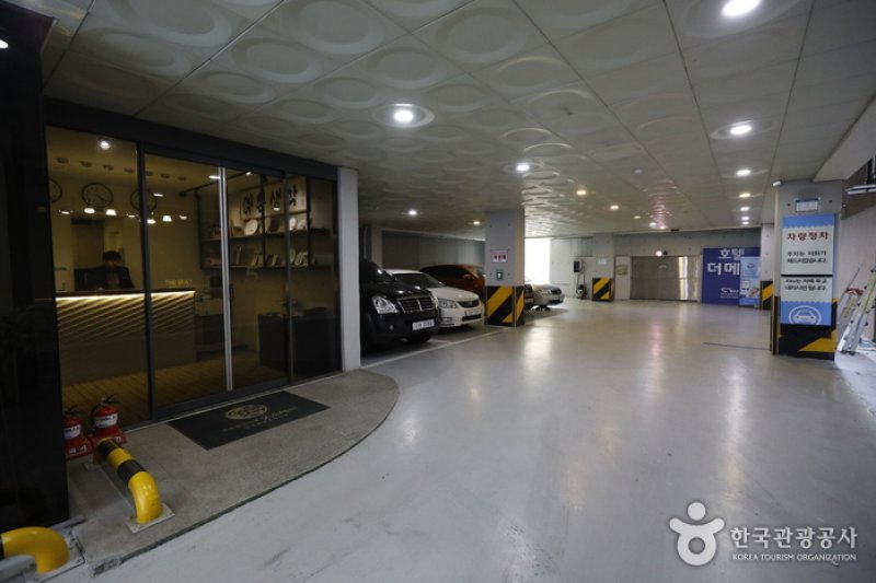 Hotel The May - Goodstay  (13/18)