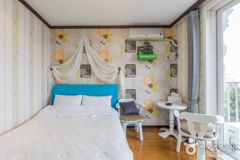 Jungdong Castle - Goodstay  (6/16)