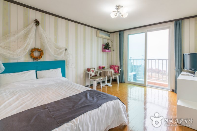 Jungdong Castle - Goodstay  (14/16)