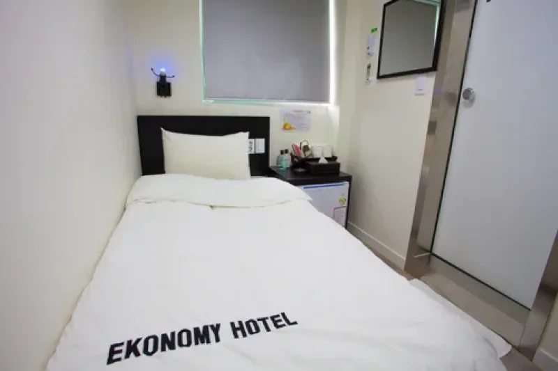 EKONOMY HOTEL - Goodstay  (7/36)