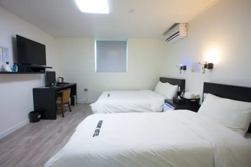 EKONOMY HOTEL - Goodstay  (12/36)
