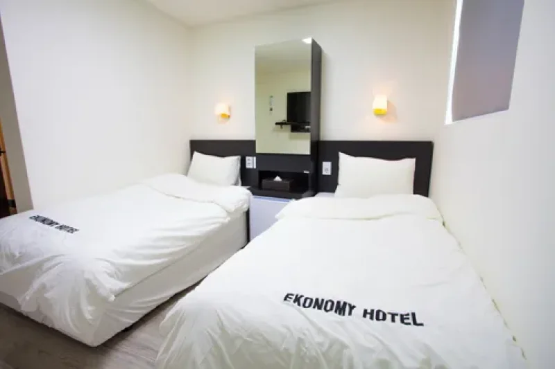 EKONOMY HOTEL - Goodstay  (21/36)