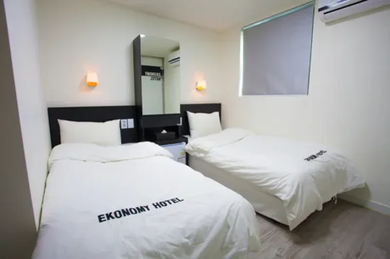 EKONOMY HOTEL - Goodstay  (23/36)