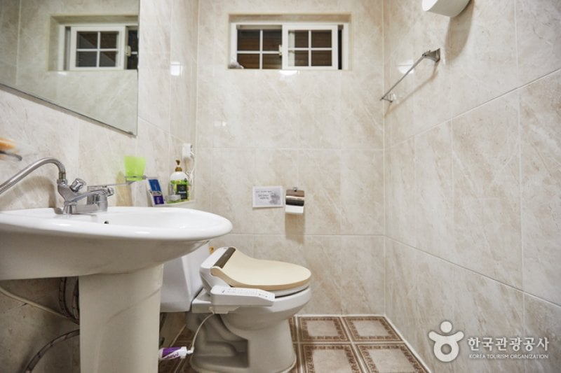 Seolguk Pension - Goodstay  (17/41)