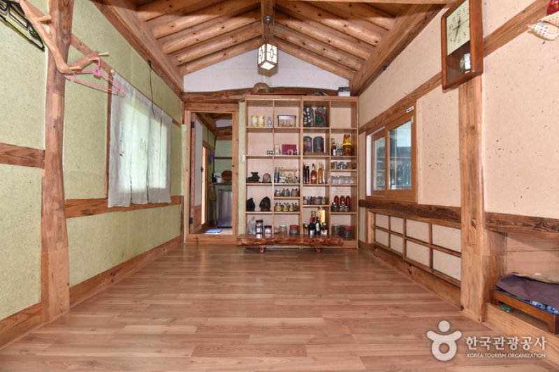 Hyangudang (향우당) (22/30)
