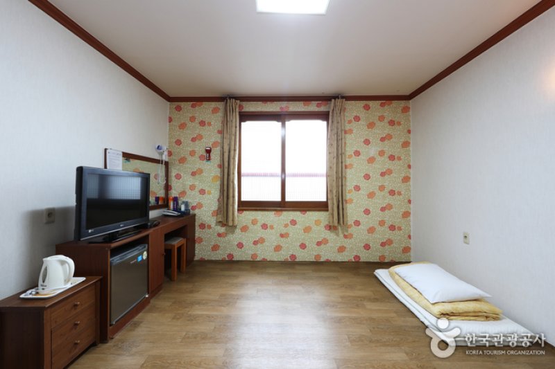 Equus Motel - Goodstay  (20/22)