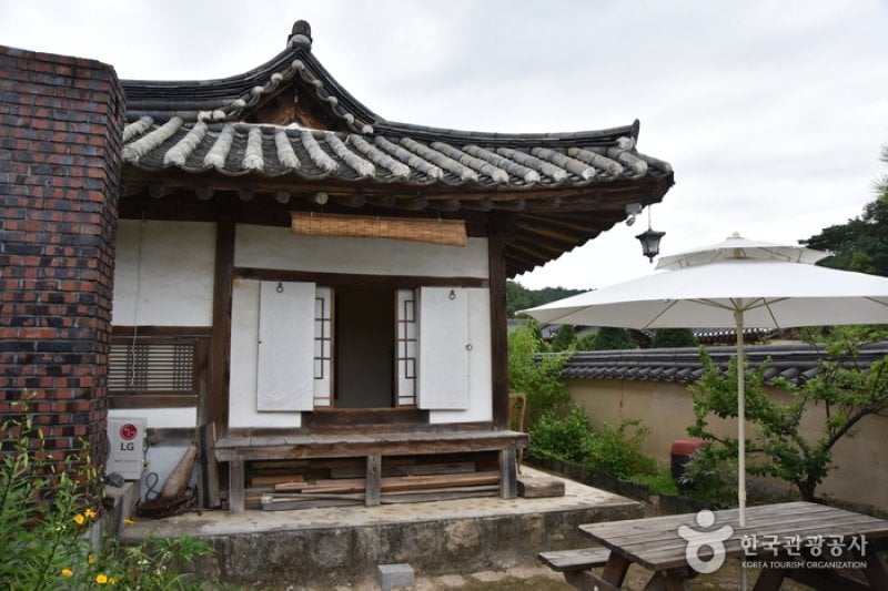 House of Sogang (소강고택)[한국관광품질인증제/ Korea Quality] (10/37)