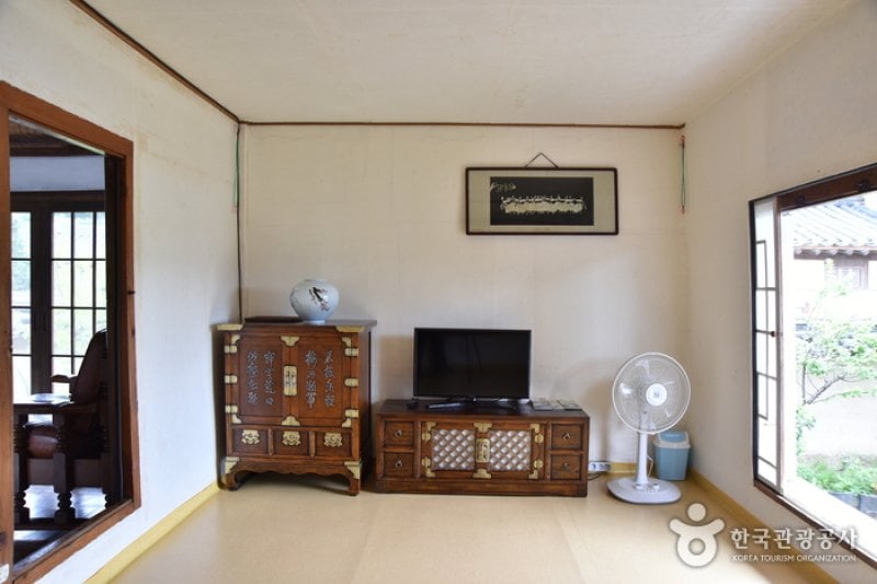 House of Sogang (소강고택)[한국관광품질인증제/ Korea Quality] (11/37)