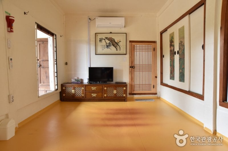 House of Sogang (소강고택)[한국관광품질인증제/ Korea Quality] (21/37)