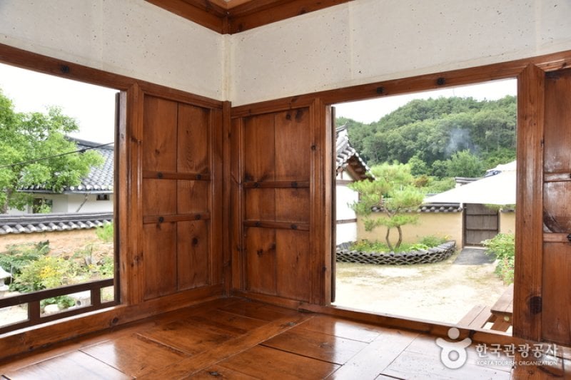 House of Sogang (소강고택)[한국관광품질인증제/ Korea Quality] (27/37)
