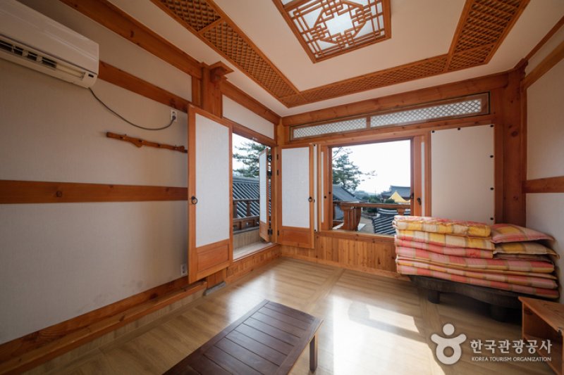 Namhyangjae Hanok Stay  (12/31)