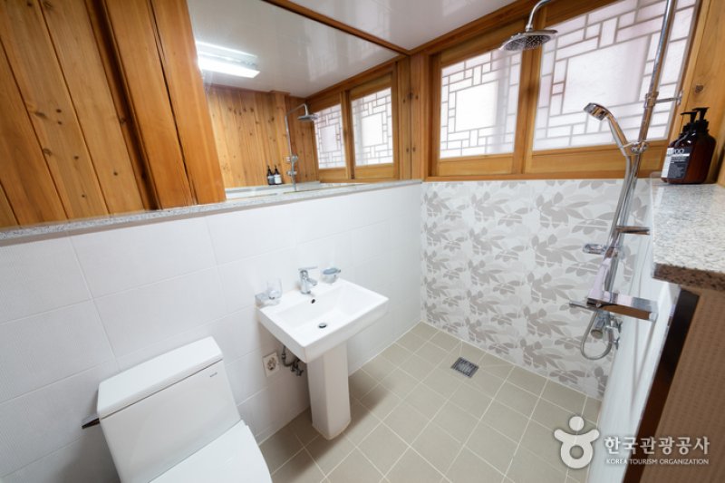 Namhyangjae Hanok Stay  (20/31)