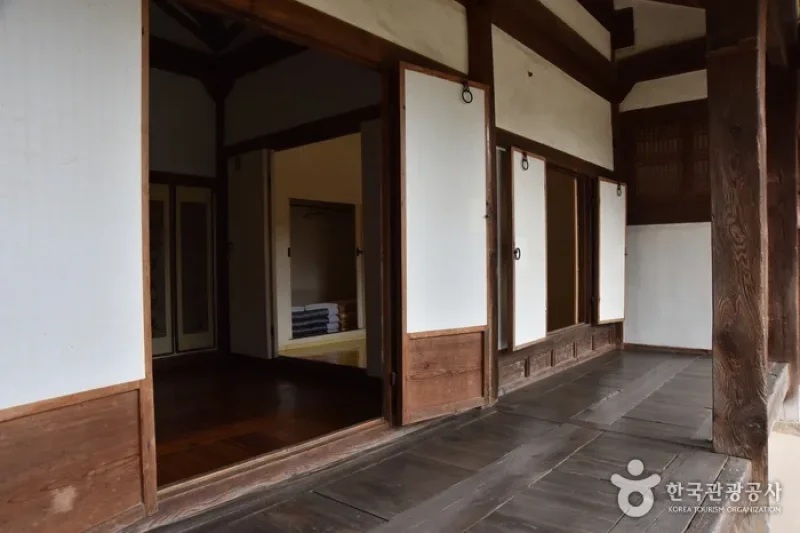 Hahoe Bukchondaek House (하회 북촌댁)[한국관광품질인증제/ Korea Quality] (18/25)