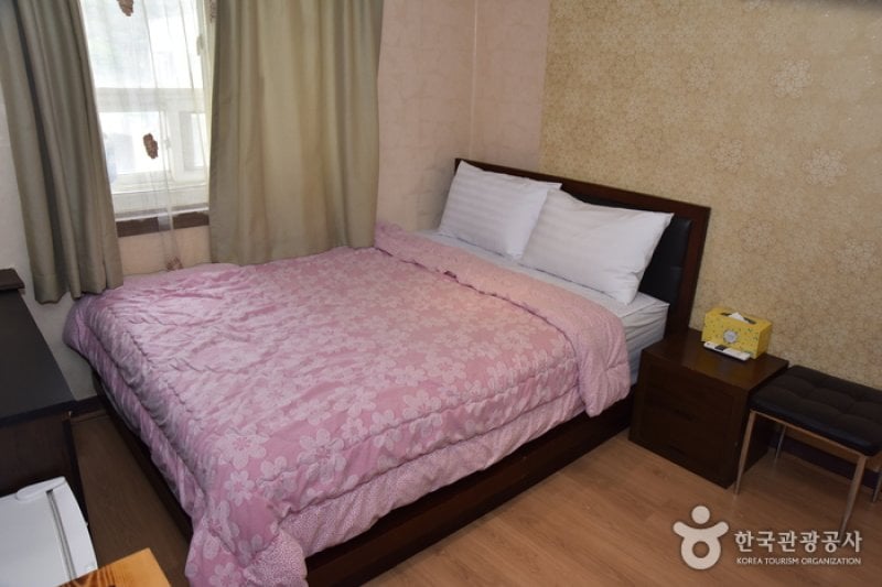 INJE HOTEL  (11/15)