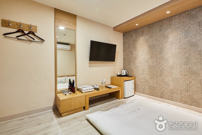 141 Mini Hotel - Goodstay  (43/50)