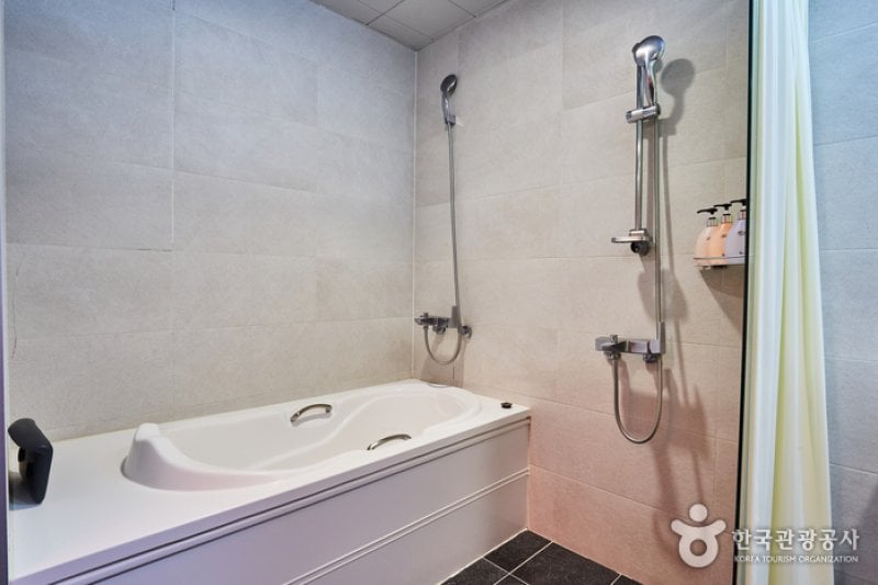 141 Mini Hotel - Goodstay  (50/50)