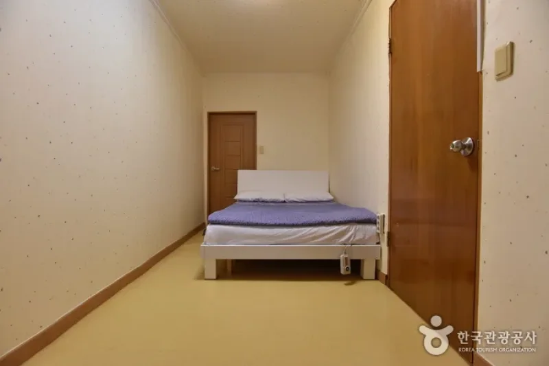 Moggoji Guesthouse   (23/26)