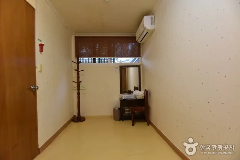 Moggoji Guesthouse   (24/26)
